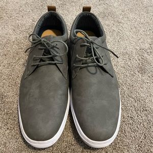 Gray Steve Madden Oxfords Size 13